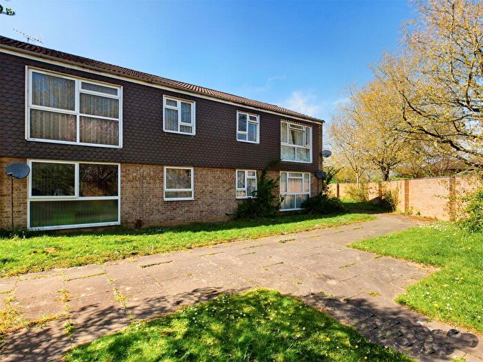 1 Bedroom Flat To Rent In Jackdaws, Welwyn Garden City, AL7