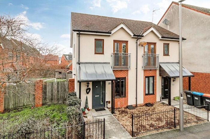 2 Bedroom Semi-Detached House For Sale In Poppy Avenue, Broughton, MK10