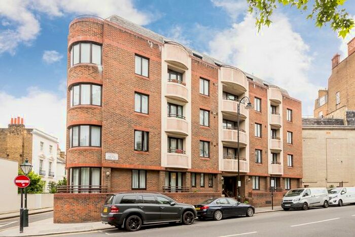 2 Bedroom Flat To Rent In Palace Gate, London, W8