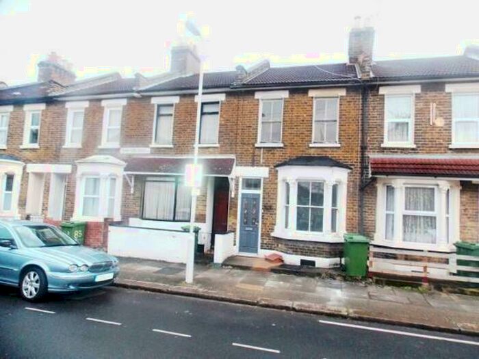 2 Bedroom Terraced House To Rent In Tennyson Road, Stratford, London, E15