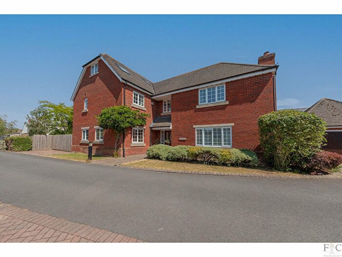 5 Bedroom Detached House For Sale In Main Street, Lutterworth, LE17