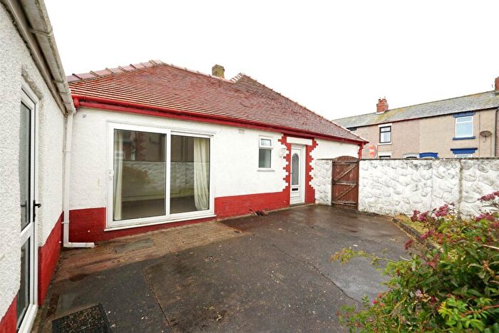 3 Bedroom Semi-Detached Bungalow To Rent In Bristol Street, Walney, LA14