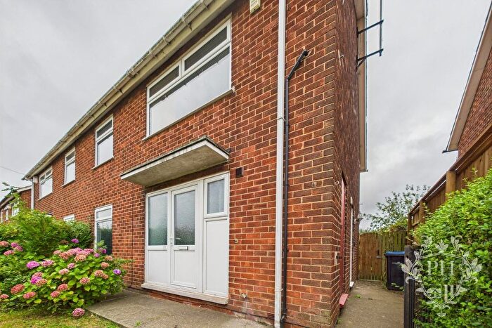 4 Bedroom Semi-Detached House To Rent In Homerton Road, Middlesbrough, TS3