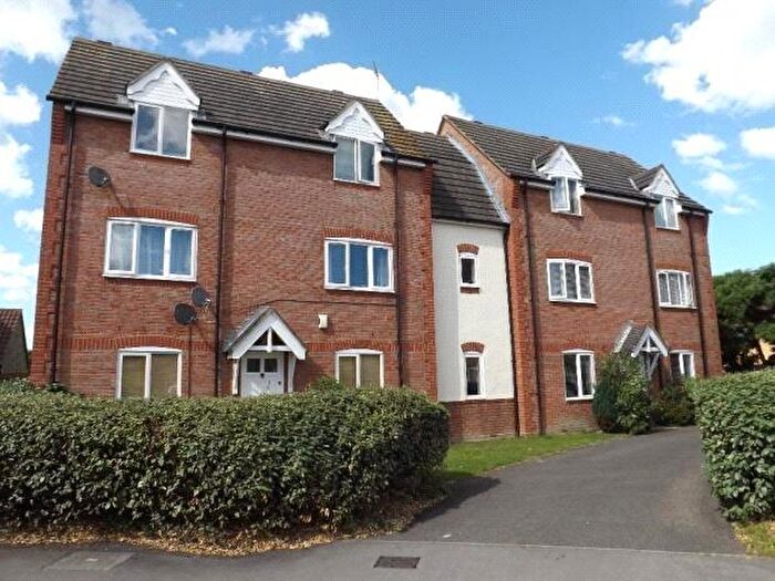 2 Bedroom Apartment To Rent In Heathfield Park Drive, Chadwell Heath, Romford, Essex, RM6