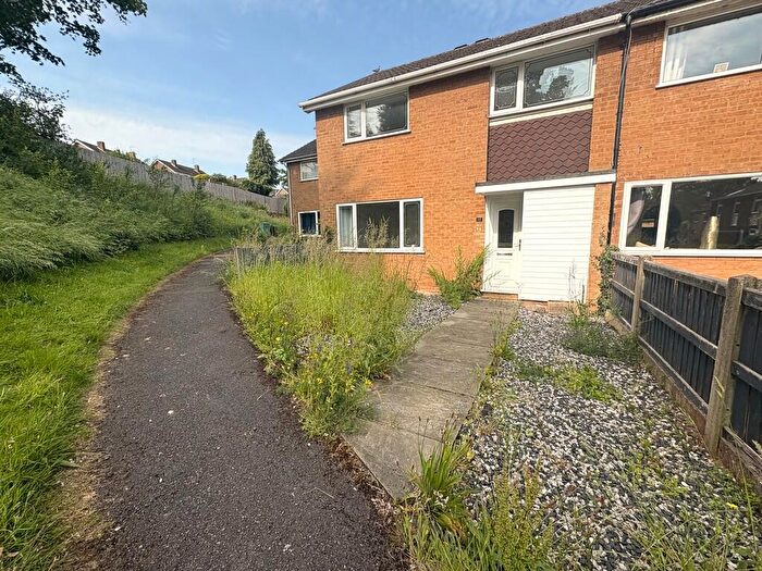 3 Bedroom Terraced House To Rent In Snowdon Close, Nuneaton, CV10