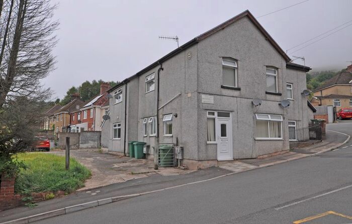 1 Bedroom Flat To Rent In Stylish Apartment, Navigation Road, Risca, NP11