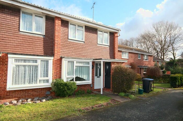 3 Bedroom Terraced House To Rent In Langton Close, Woking, GU21