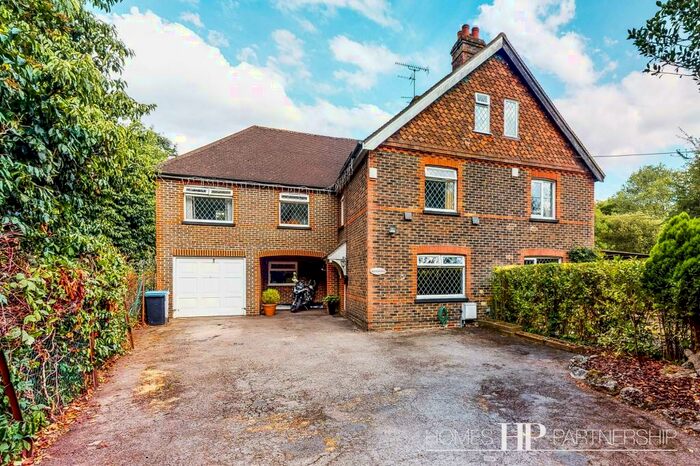 5 Bedroom Semi-Detached House For Sale In London Road, Lowfield Heath, RH10