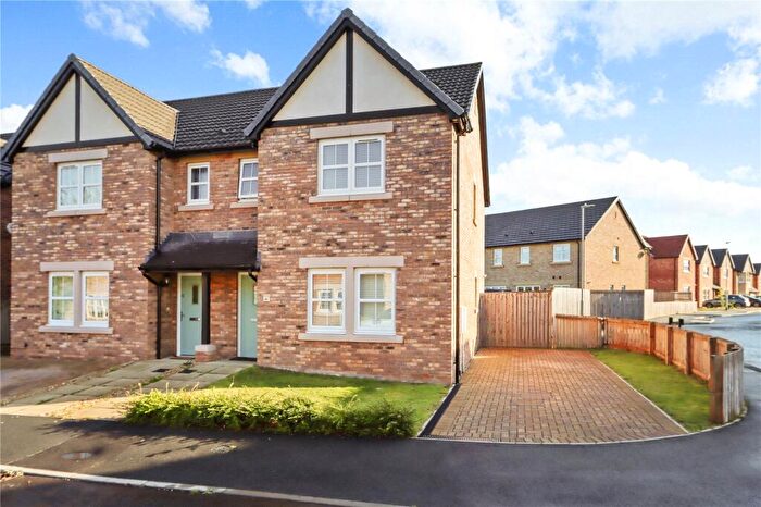 3 Bedroom Semi-Detached House For Sale In Shepherd Drive, Ryton, Tyne And Wear, NE40