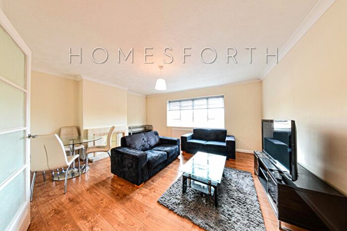 2 Bedroom Flat To Rent In Westly Court, Dartmouth Road, Willesden Green, NW2