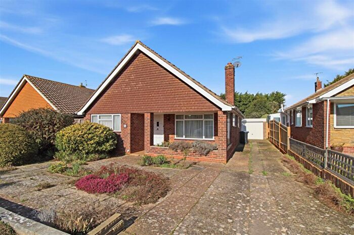 2 Bedroom Detached Bungalow For Sale In Stirling Avenue, Seaford, BN25