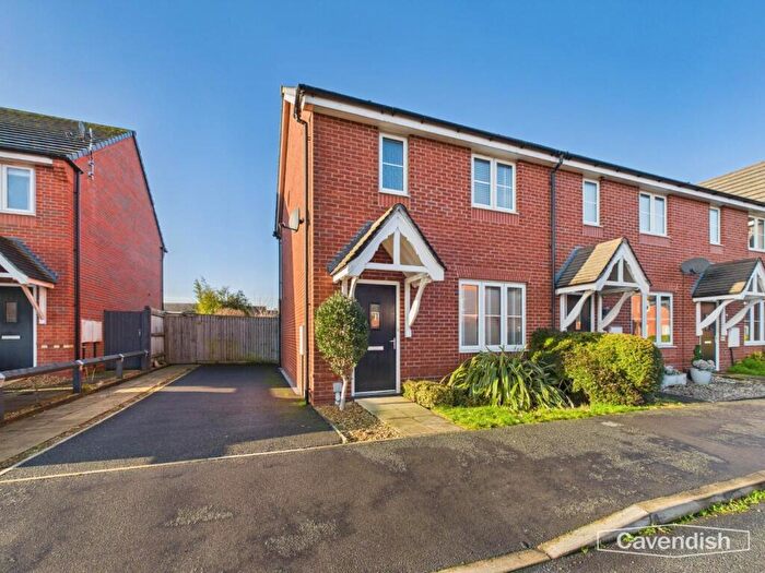 3 Bedroom Semi Detached House For Sale In Long Road, Broughton, Chester, CH4