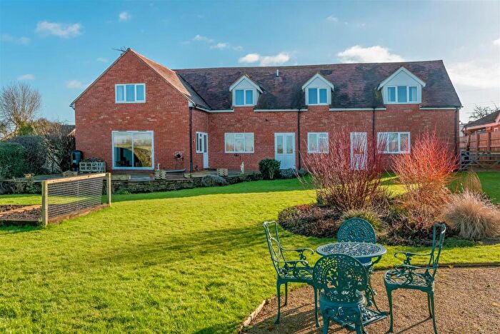 5 Bedroom Detached House For Sale In Whatcote Road, Oxhill, Warwick, CV35