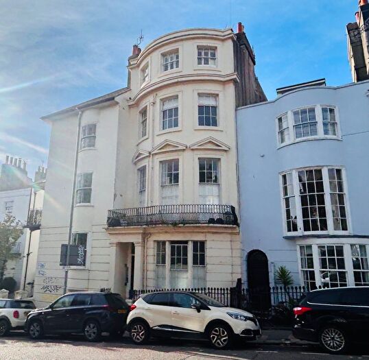 1 Bedroom Flat To Rent In Upper Rock Gardens, Brighton, BN2