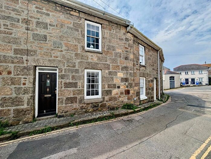 2 Bedroom Terraced House For Sale In Regent Buildings, Penzance, TR18