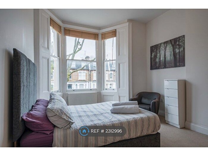 2 Bedroom Flat To Rent In Shirland Road, London, W9
