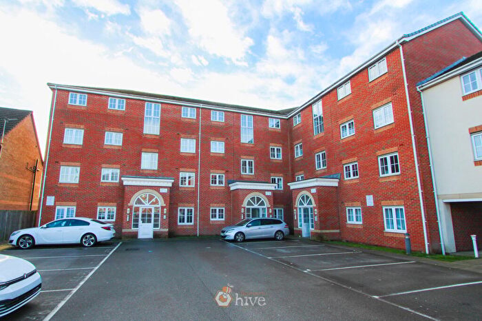 2 Bedroom Flat For Sale In Reeves Way, Armthorpe, Doncaster, DN3