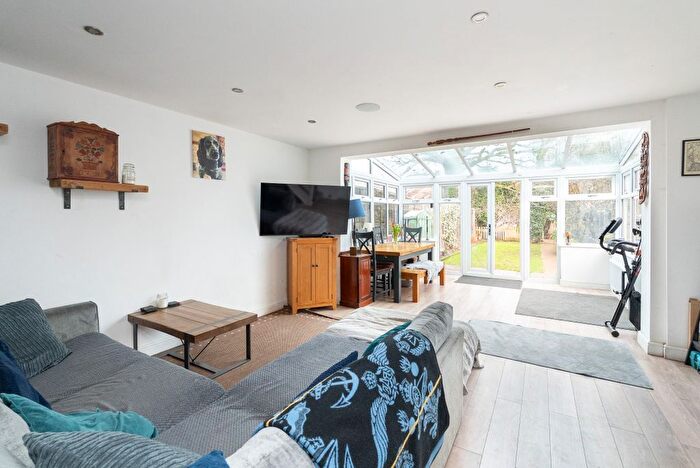 3 Bedroom End Of Terrace House For Sale In Beare Green, Dorking, RH5