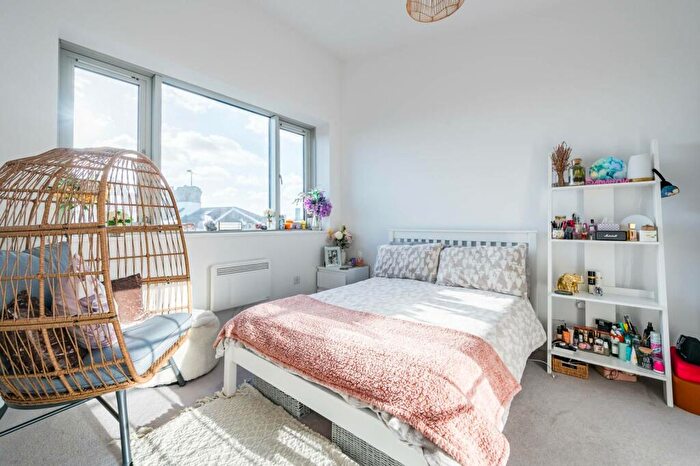1 Bedroom Flat For Sale In London Road, , Plaistow, London, E13