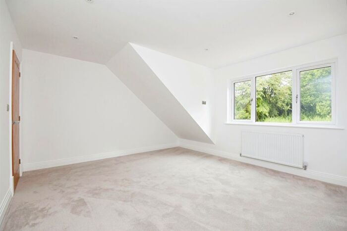 4 Bedroom Detached House For Sale In Nags Mews, Nags Head Lane, Brentwood, CM14