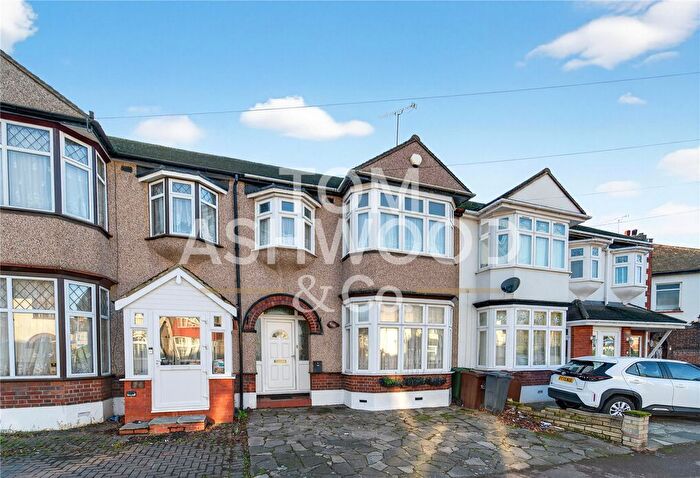 3 Bedroom Terraced House For Sale In Clare Gardens, Leftley Estate, Barking, IG11
