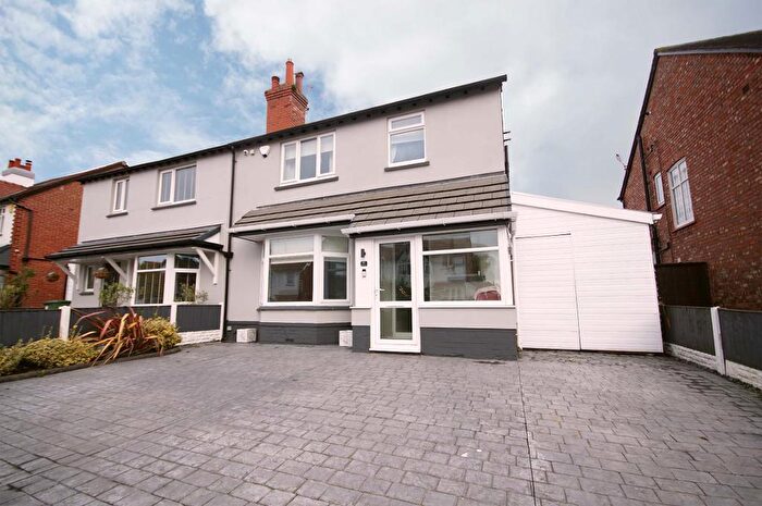 4 Bedroom Semi Detached House To Rent In Dunbar Road, Hillside, Southport, Merseyside, PR8