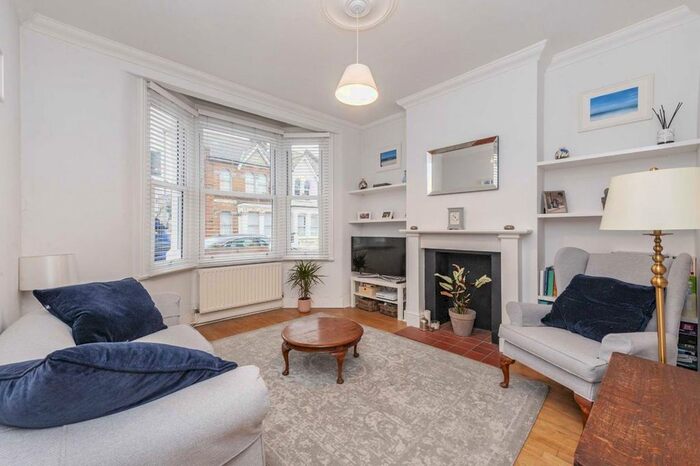 1 Bedroom Flat To Rent In Trewint Street, London SW18