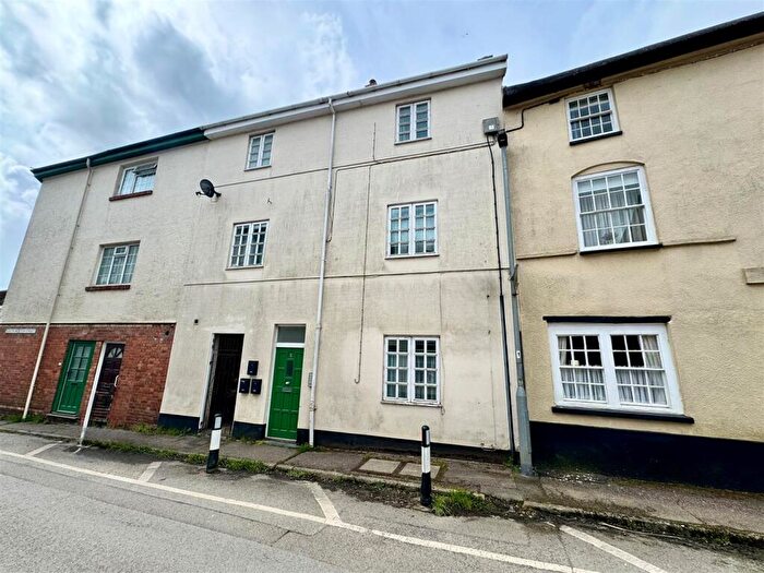 3 Bedroom Property For Sale In Chulmleigh, EX18