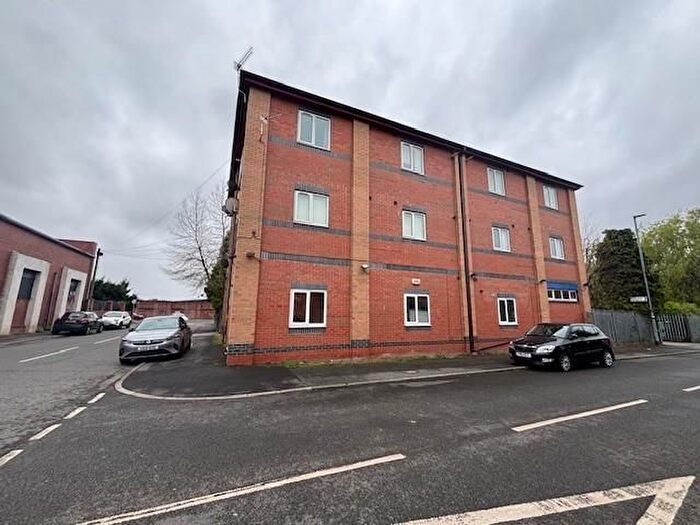 2 Bedroom Flat To Rent In Greenside Street, Manchester, M11