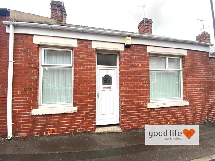 2 Bedroom Terraced House For Sale In Wycliffe Road, High Barnes, Sunderland, SR4