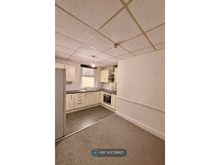 1 Bedroom Flat To Rent In Plasturton Avenue, Cardiff, CF11