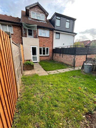 1 Bedroom Flat To Rent In Pedley Road, Dagenham, Essex, RM8