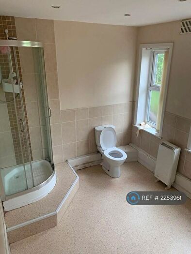1 Bedroom Flat To Rent In Mellalieu Street, Middleton, Manchester, M24
