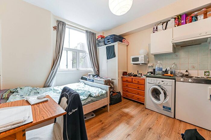Studio To Rent In Cheniston Gardens, Kensington, London, W8