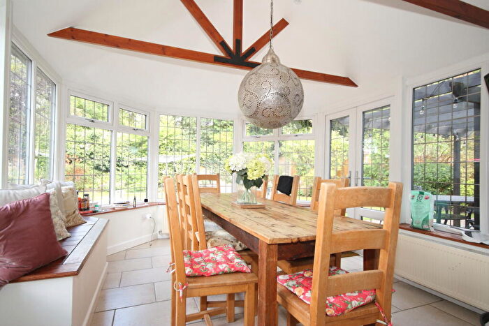 5 Bedroom Detached House To Rent In White Rose Lane, Woking, GU22