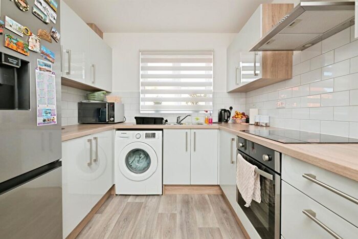 3 Bedroom Terraced House For Sale In Fenmen Place, Wisbech, PE13