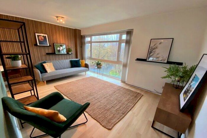 1 Bedroom Flat To Rent In Beech House, Manchester, M20