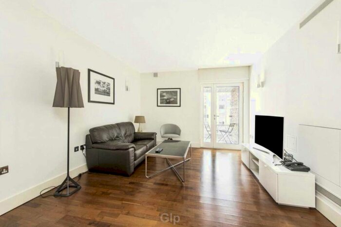 2 Bedroom Flat To Rent In Weymouth Street, London, W1W