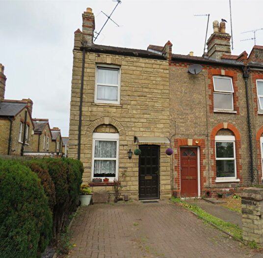 2 Bedroom House To Rent In Fitzroy Street, Newmarket, CB8