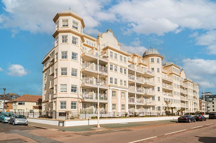 3 Bedroom Flat For Sale In The Esplanade, Esplanade Grande The Esplanade, PO21