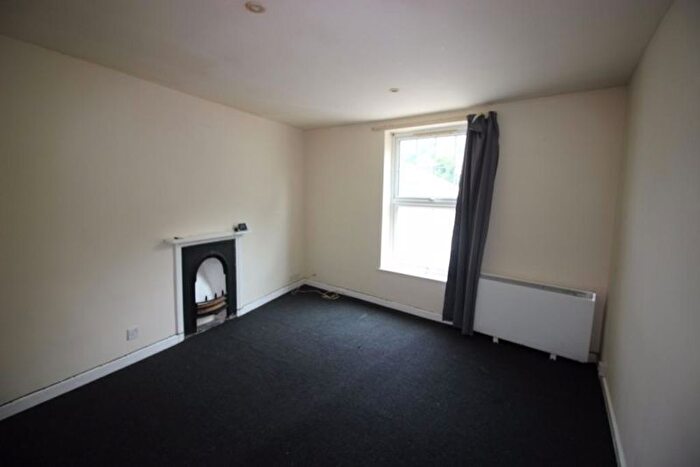 1 Bedroom Flat To Rent In High Street, Cinderford, GL14