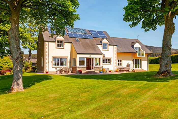 5 Bedroom Detached House For Sale In By Kinross, Perthshire, KY13