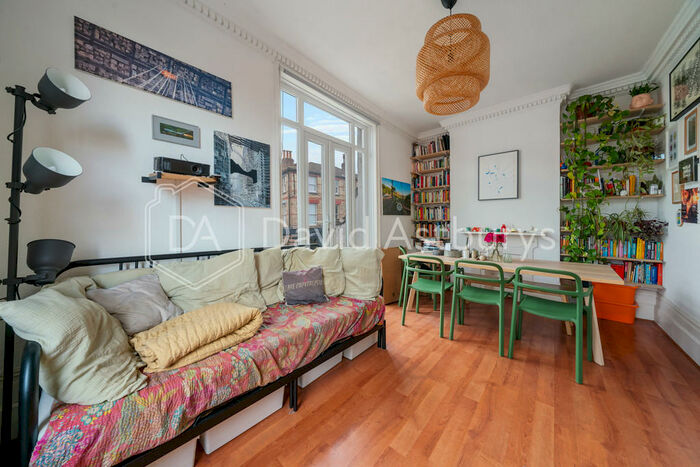 1 Bedroom Apartment To Rent In Crouch Hill, Crouch End, London, N4