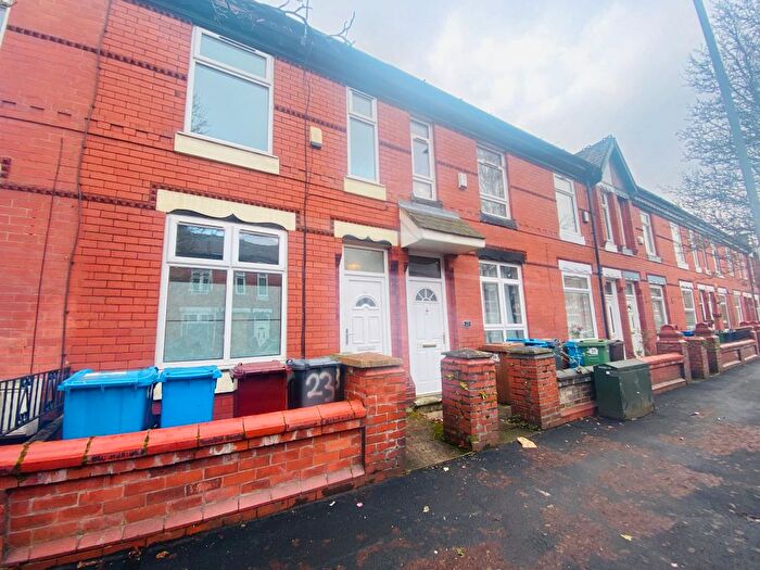 3 Bedroom Terraced House To Rent In Thornton Road, Manchester, M14