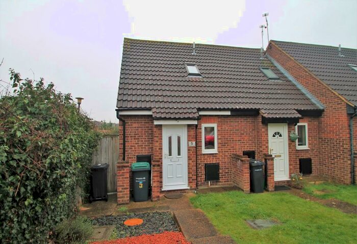 1 Bedroom End Of Terrace House To Rent In Armoury Drive, Gravesend, Kent, DA12