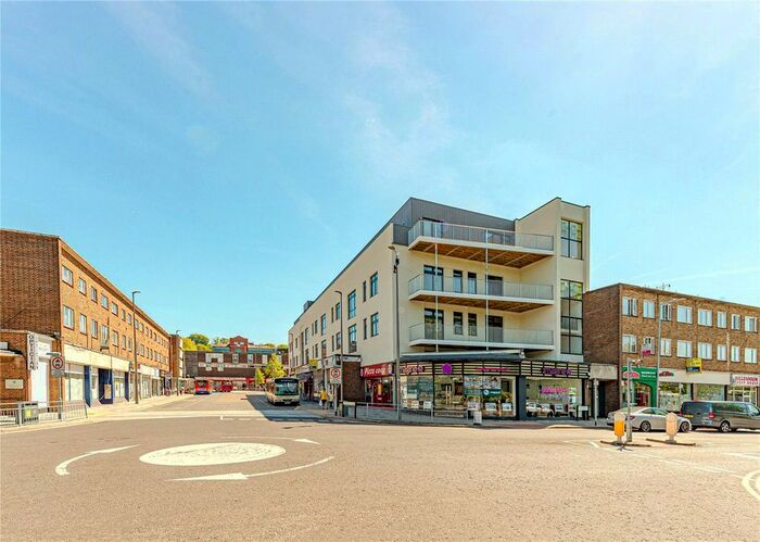1 Bedroom Flat To Rent In Bridge Street, Hemel Hempstead, Hertfordshire, HP1