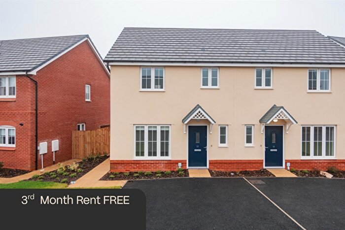 3 Bedroom Semi Detached House To Rent In Portland Fields, Sutton In Ashfield, NG17