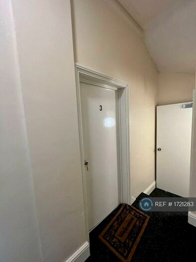 3 Bedroom Flat To Rent In South Road, Hockley, Birmingham, B18