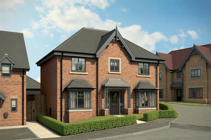 3 Bedroom Detached House For Sale In Hayfield Crescent, Risborough Road, Little Kimble, Aylesbury, HP17