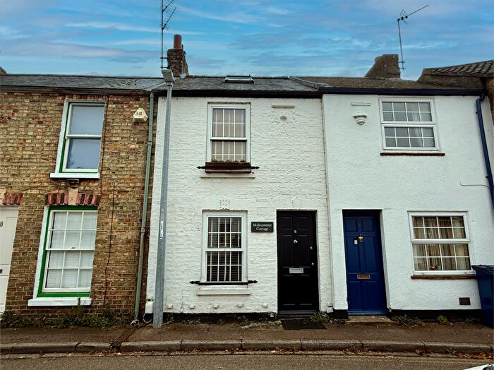 2 Bedroom Terraced House To Rent In Springfield Road, Cambridge, CB4